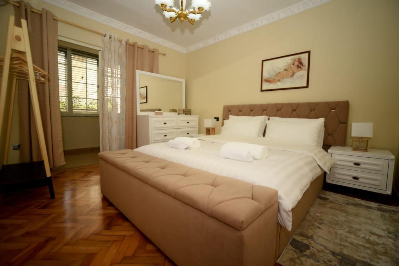 Appartamento Amli Apartament Tirana Esterno foto